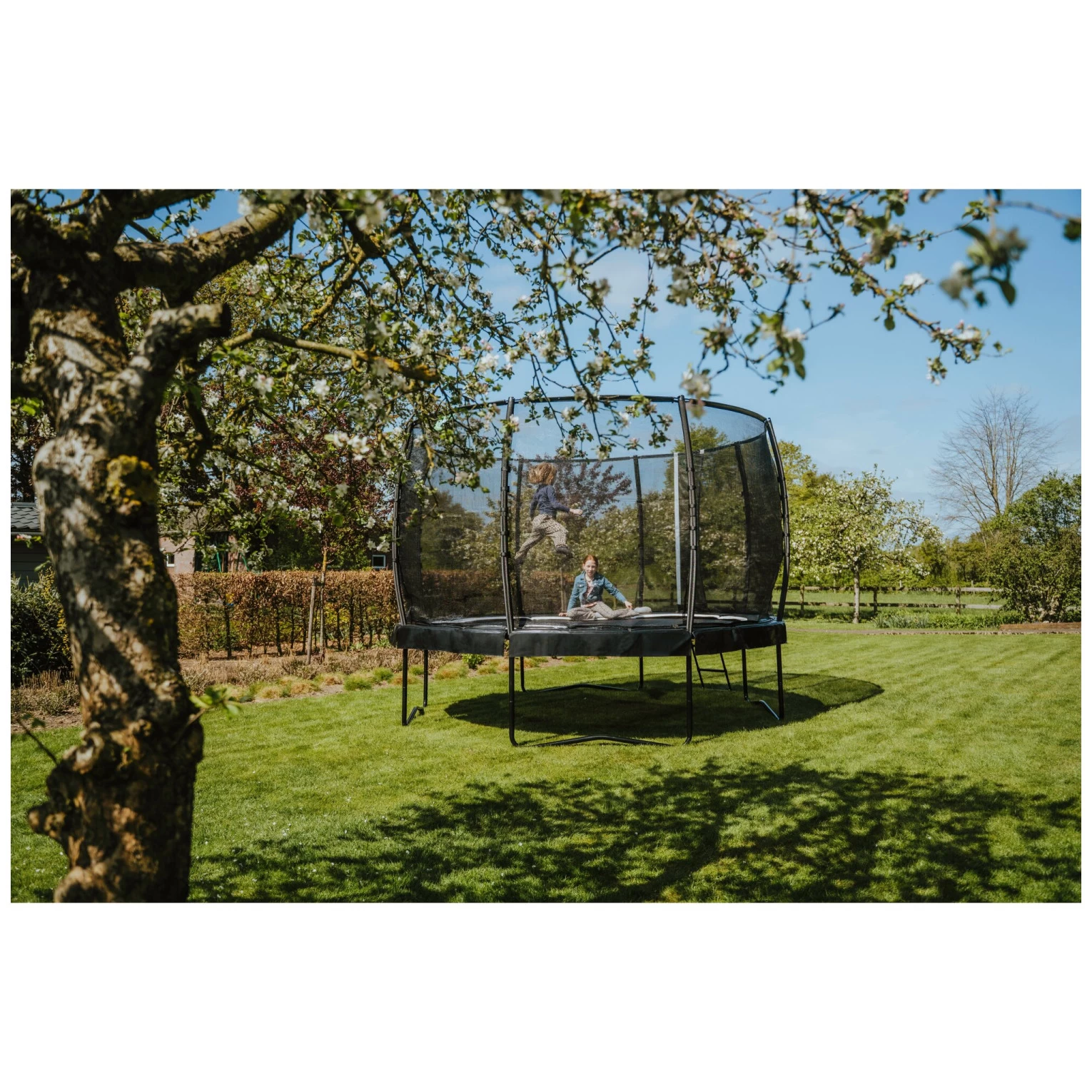 EXIT TOYS EXIT Allure Classic Trampoline ø366cm - Zwart 9 EXIT TOYS EXIT Allure Classic Trampoline ø366cm - Zwart - Afbeelding 7
